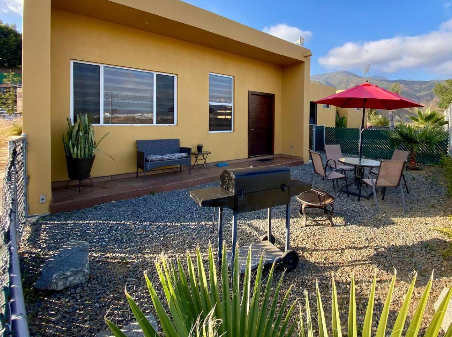 Cozy, Quiet & Pet Friendly Gated Patio Studio Ensenada Zewnętrze zdjęcie