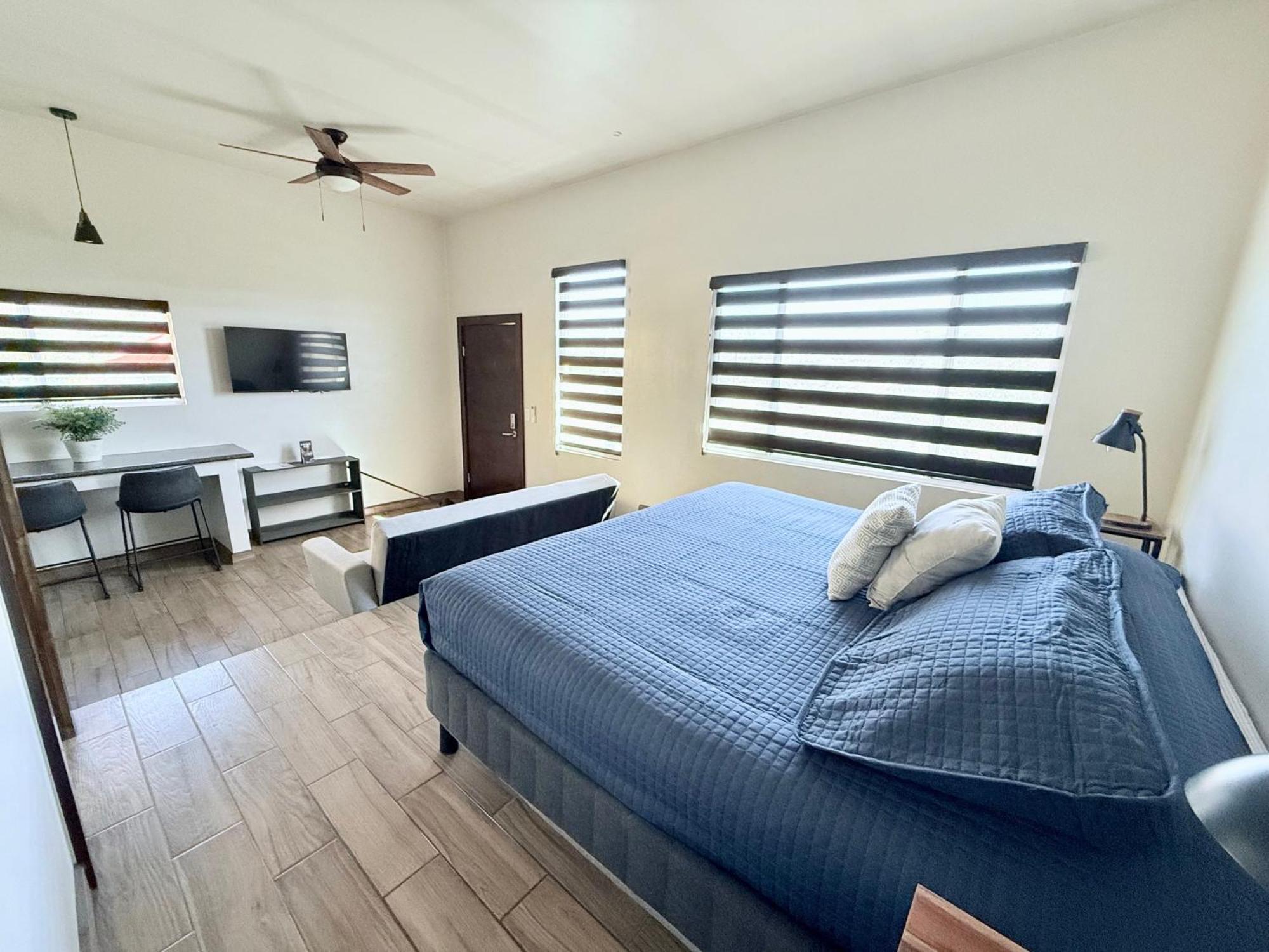 Cozy, Quiet & Pet Friendly Gated Patio Studio Ensenada Zewnętrze zdjęcie